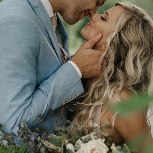 Hexagon Hoop Large Minimalist Geometric Earrings - Picture 2 of 7